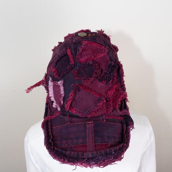 Upcycled reworked denim hat cap - Picture 3 of 5